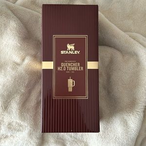 Stanley Quencher H2.0 Tumbler Chocolate Gold